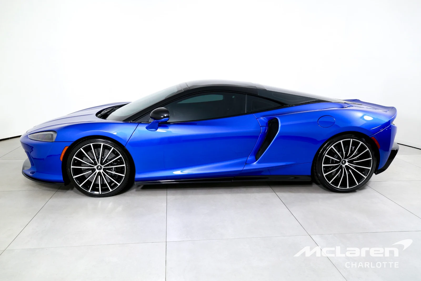 2021 McLaren GT, 4/29