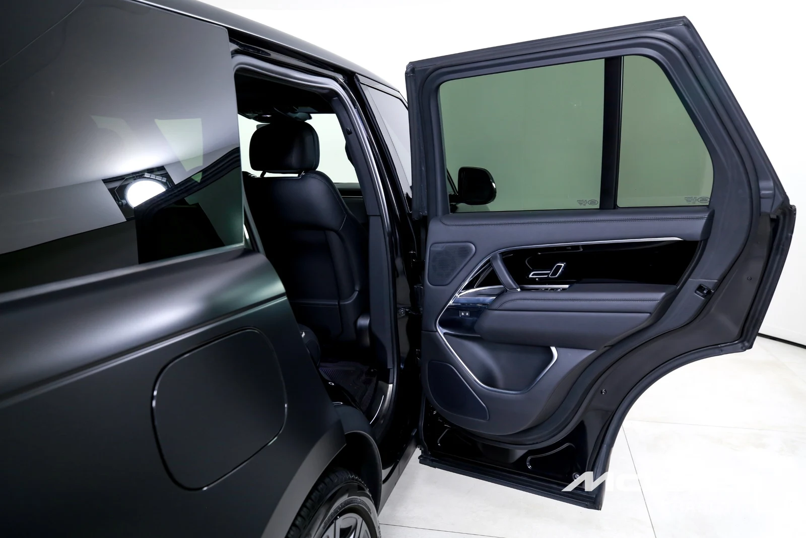 2024 Land Rover Range Rover P530 SE, 19/29