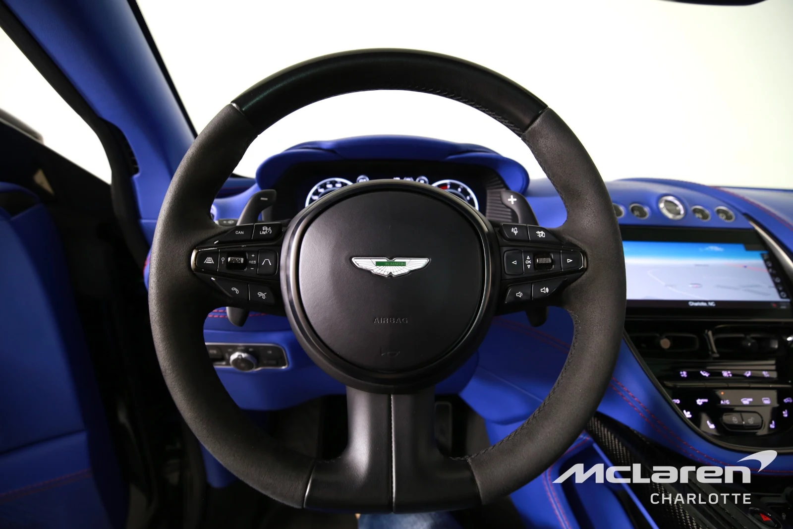 2023 Aston Martin DBX707, 11/30