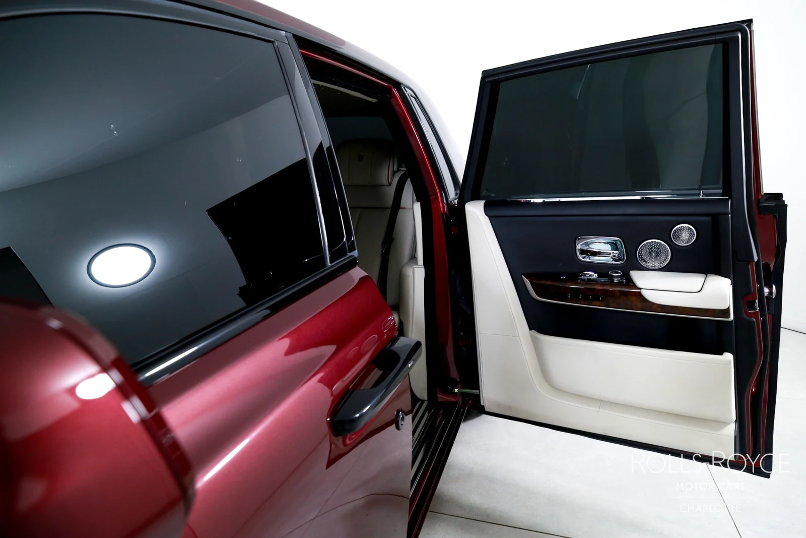 2019 Rolls-Royce Phantom, 11/29