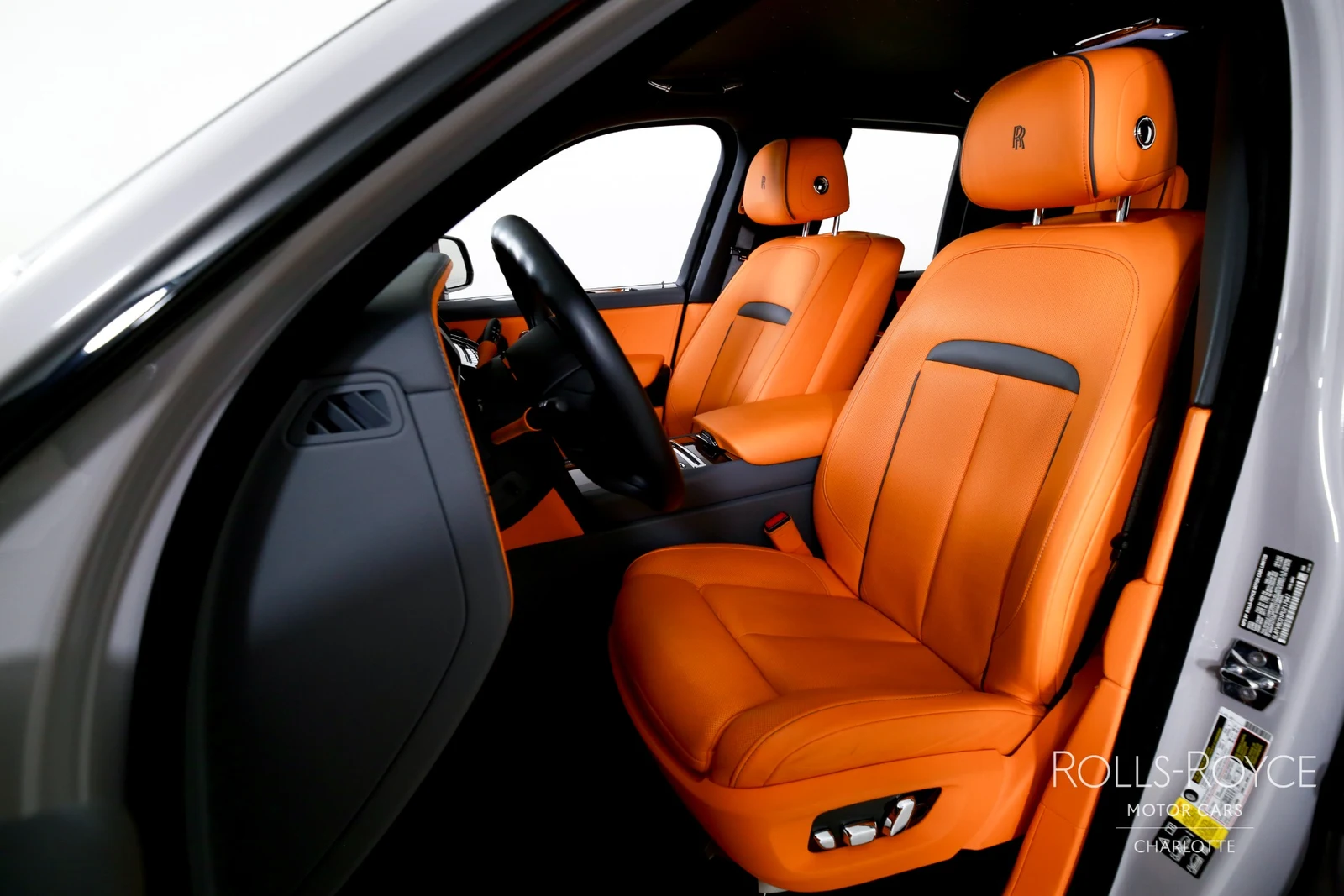 2023 Rolls-Royce Black Badge Cullinan, 7/29