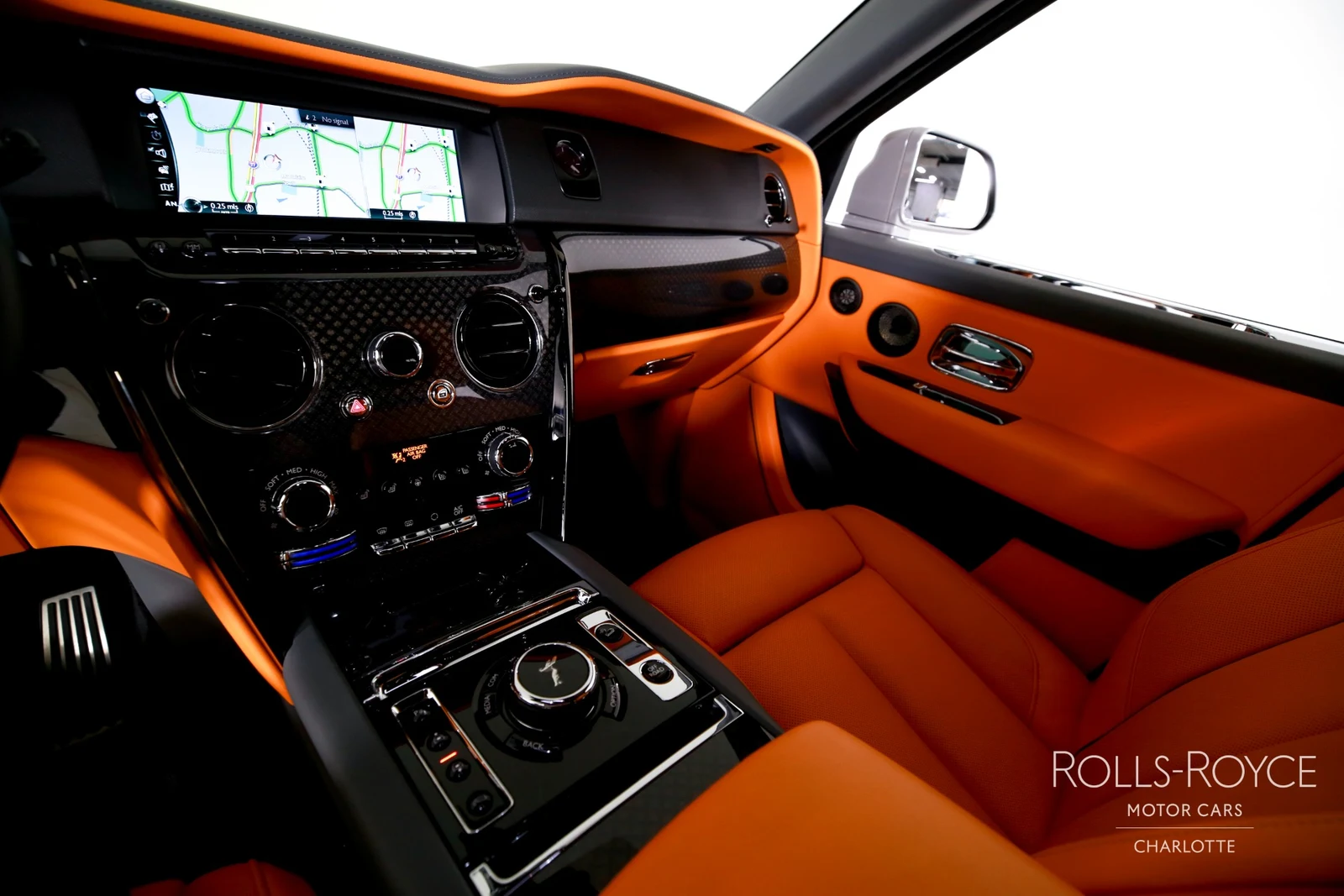 2023 Rolls-Royce Black Badge Cullinan, 9/29
