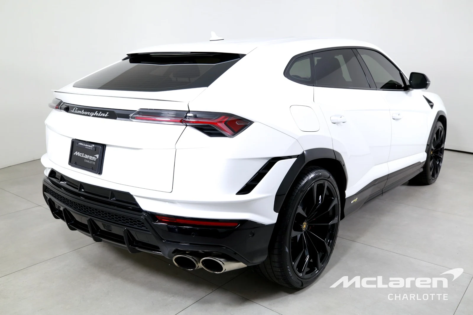2023 Lamborghini Urus S Pearl Capsule, 4/29