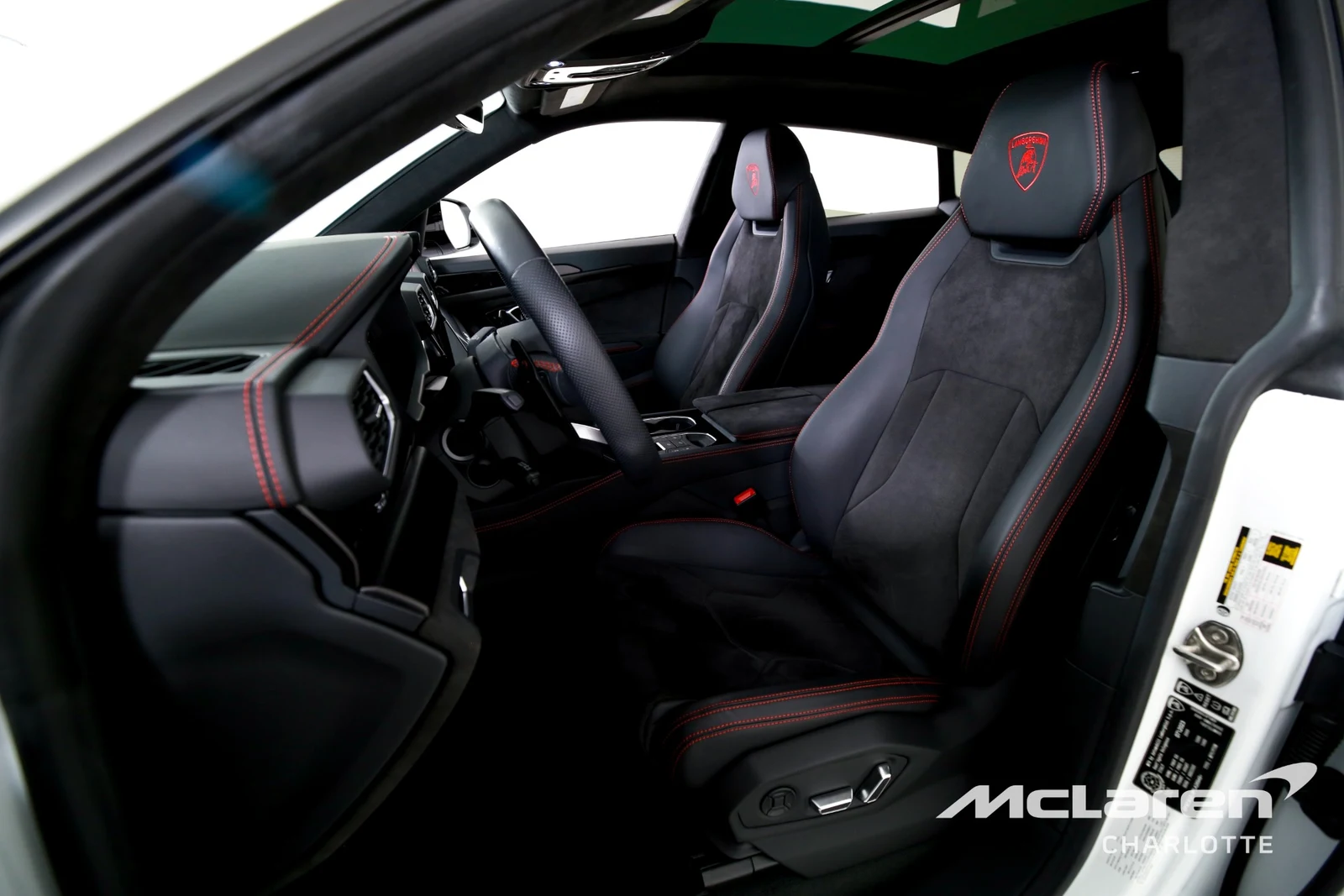 2023 Lamborghini Urus S Pearl Capsule, 6/29