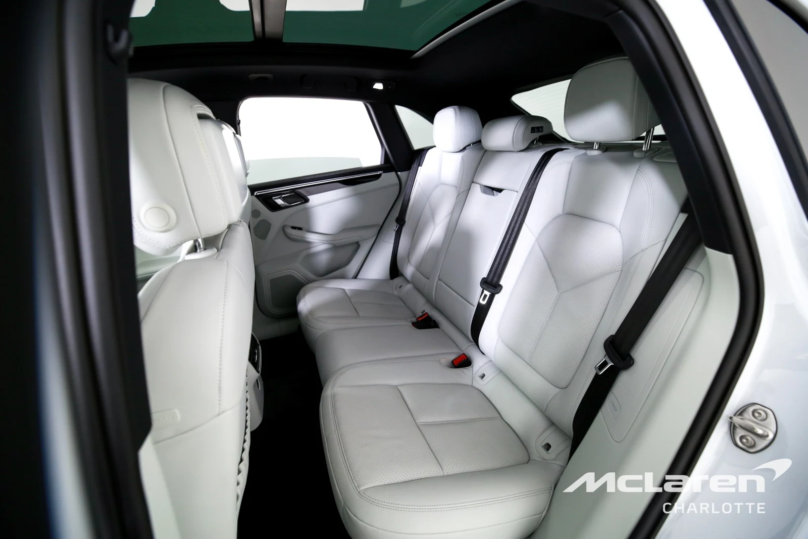 2024 Porsche Macan, 14/29