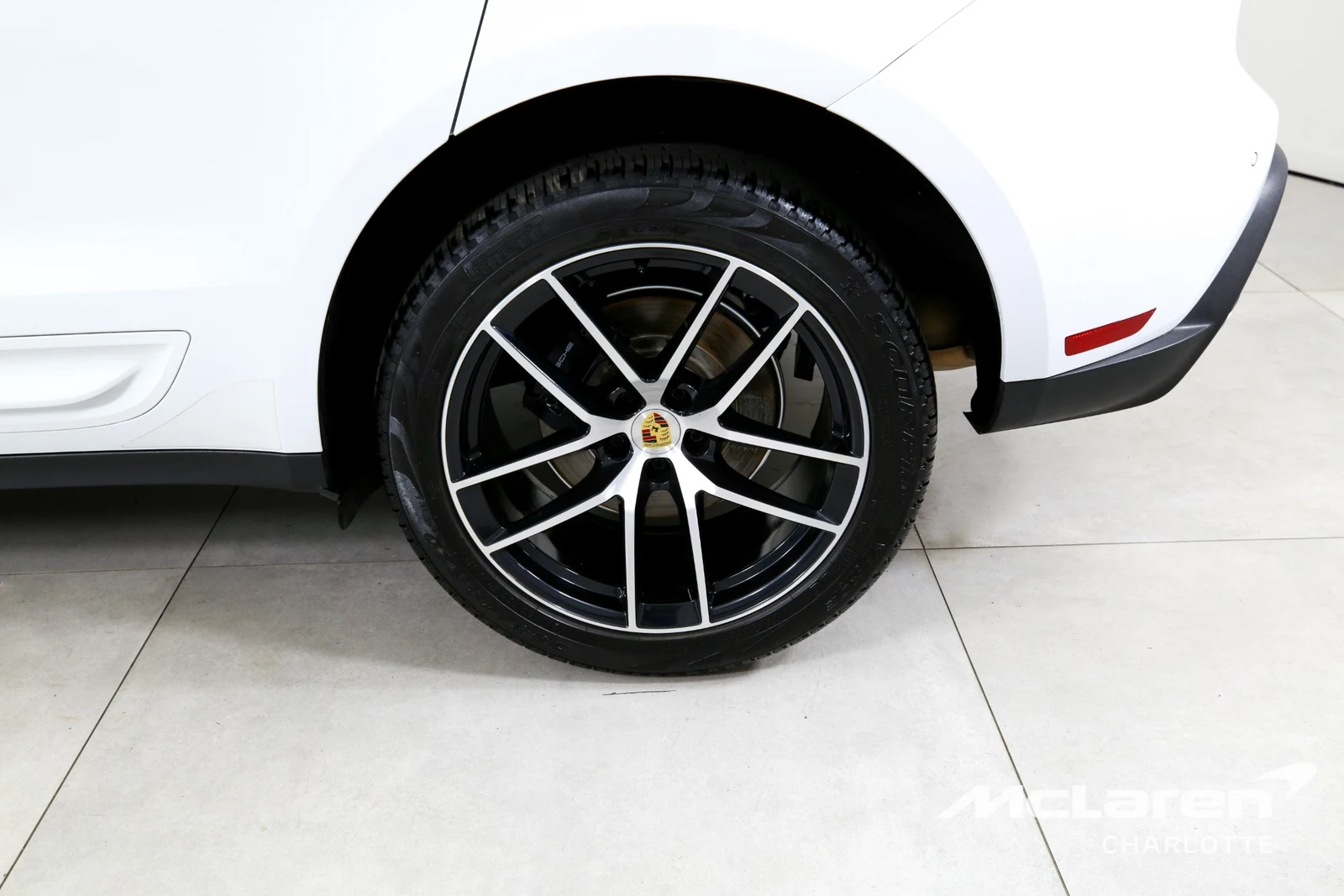 2024 Porsche Macan, 26/29