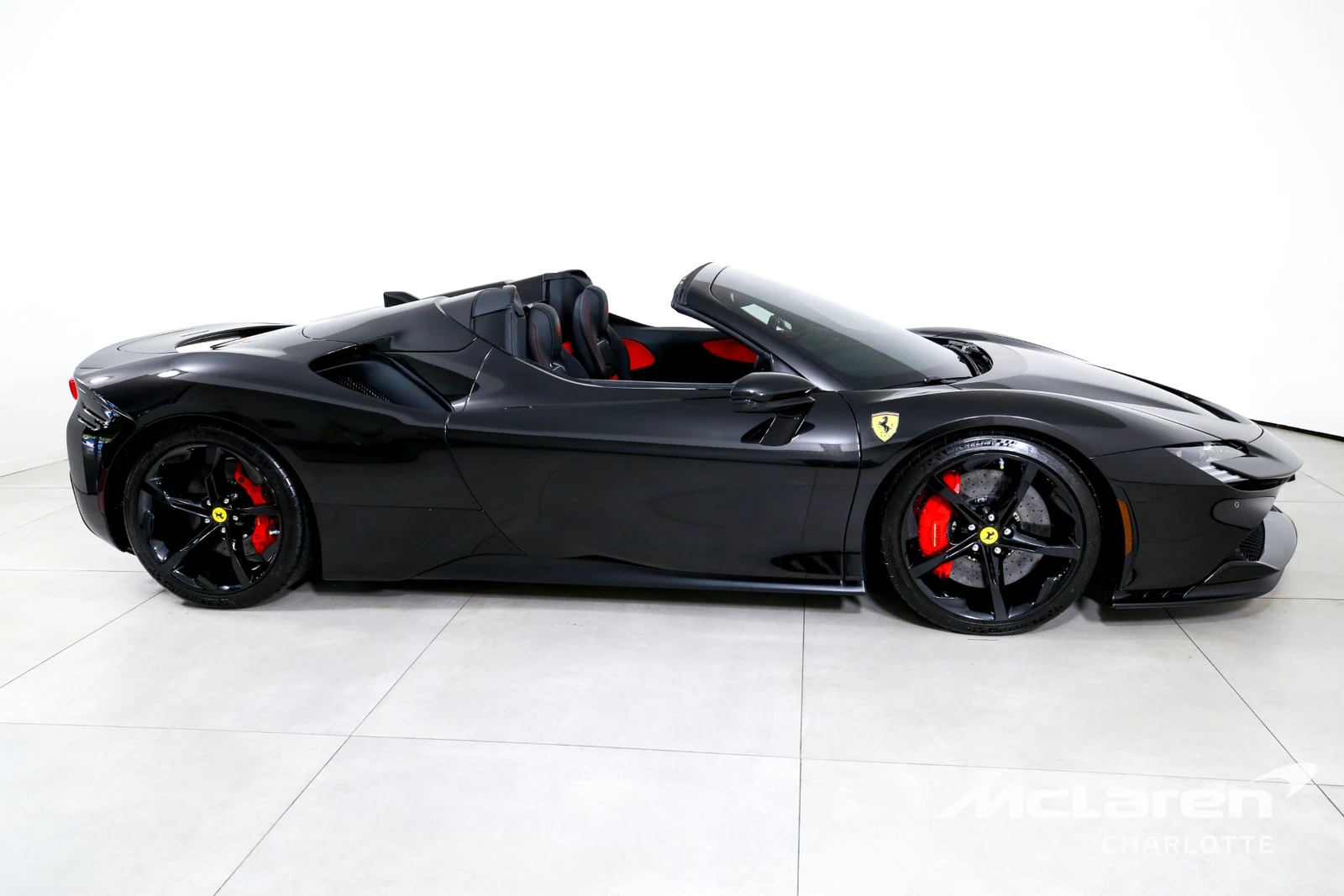 2024 Ferrari SF90 Spider, 7/29