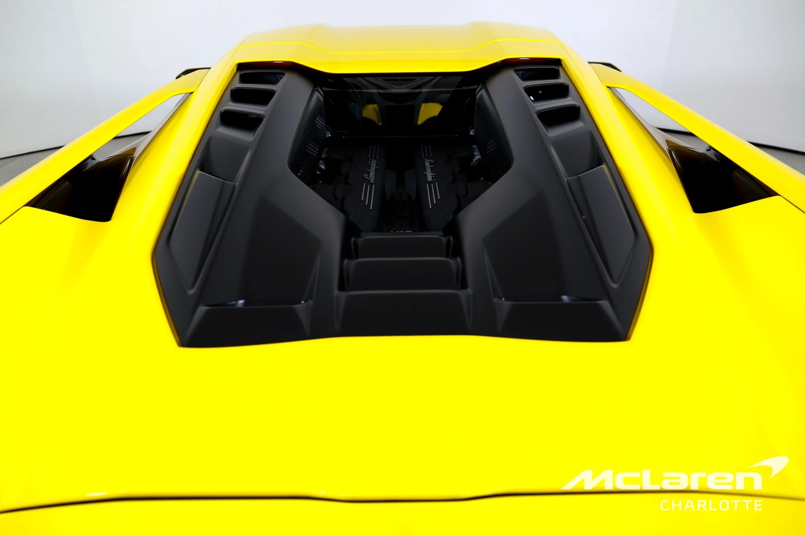 2025 Lamborghini Revuelto, 24/30
