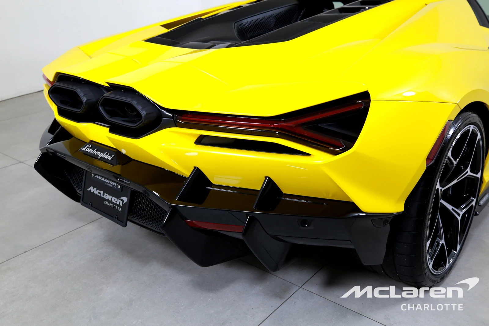 2025 Lamborghini Revuelto, 30/30