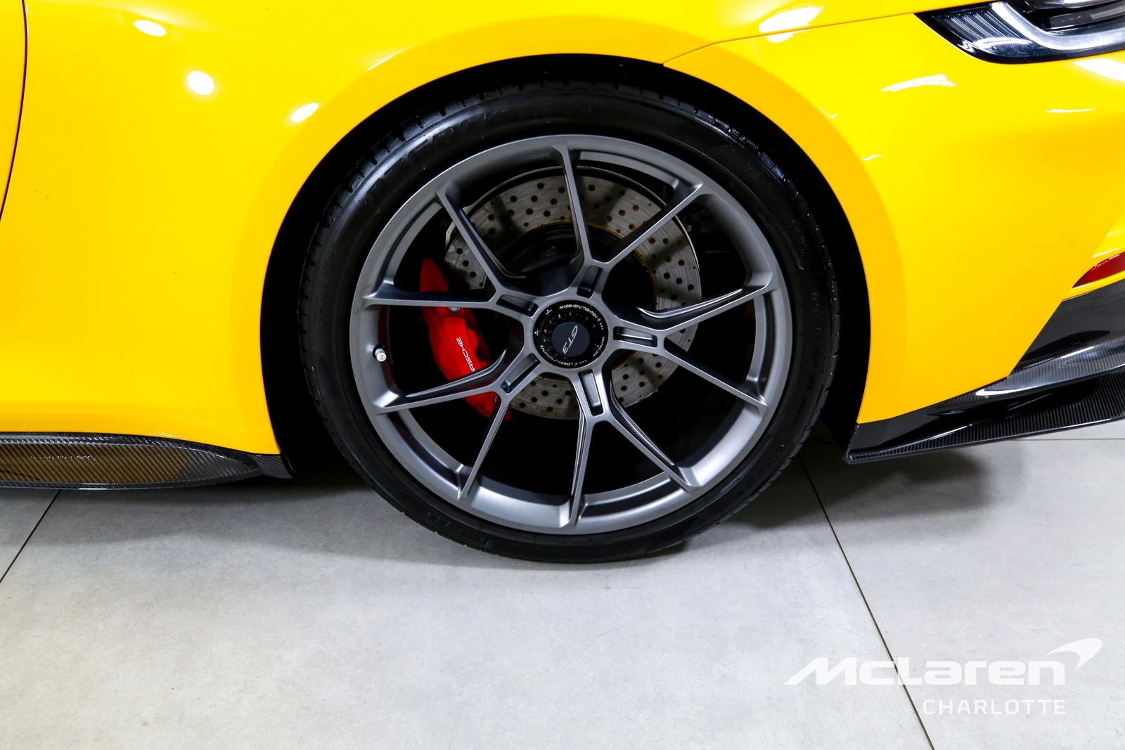 2022 Porsche 911 GT3, 23/29