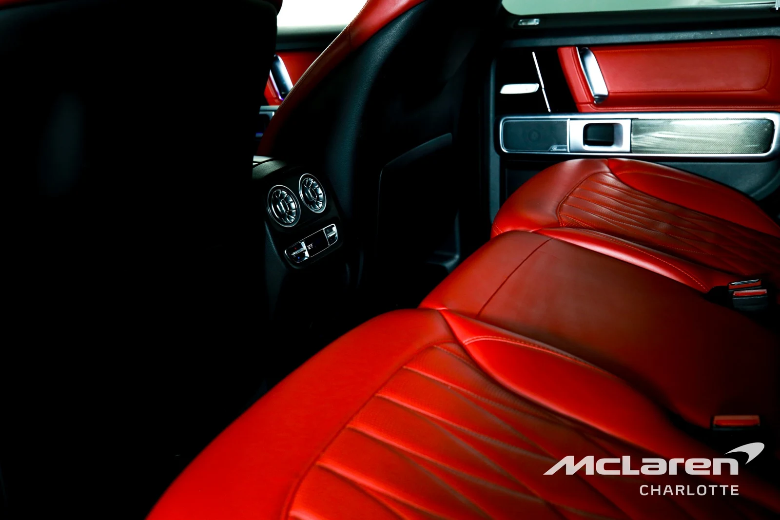 2022 BRABUS G 550, 14/29