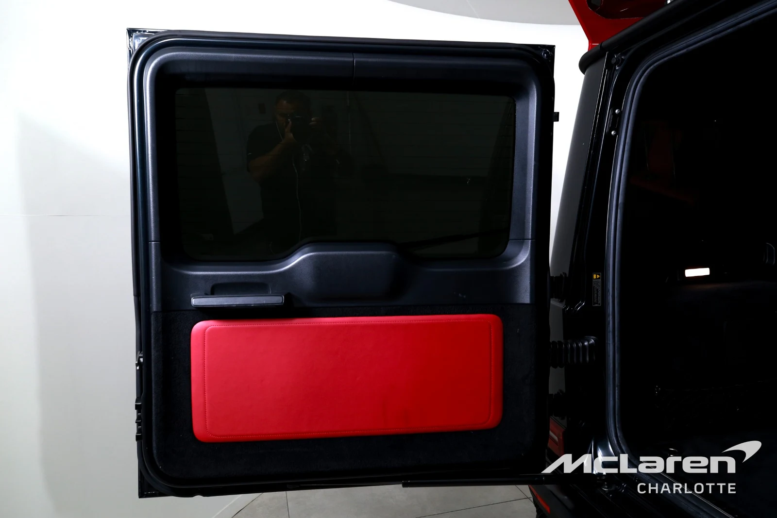 2022 BRABUS G 550, 15/29