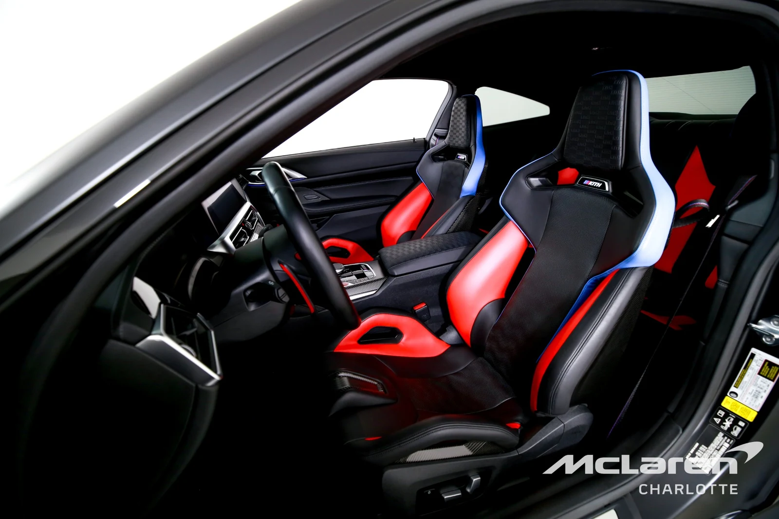 2022 BMW M4 Competition xDrive, 7/29