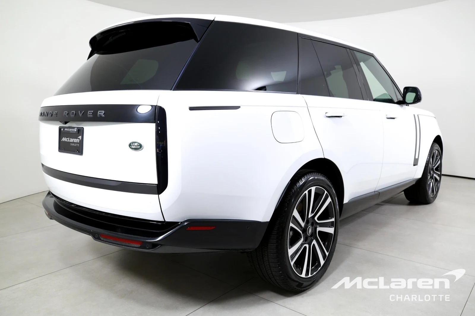 2023 Land Rover Range Rover P530 SE, 5/29