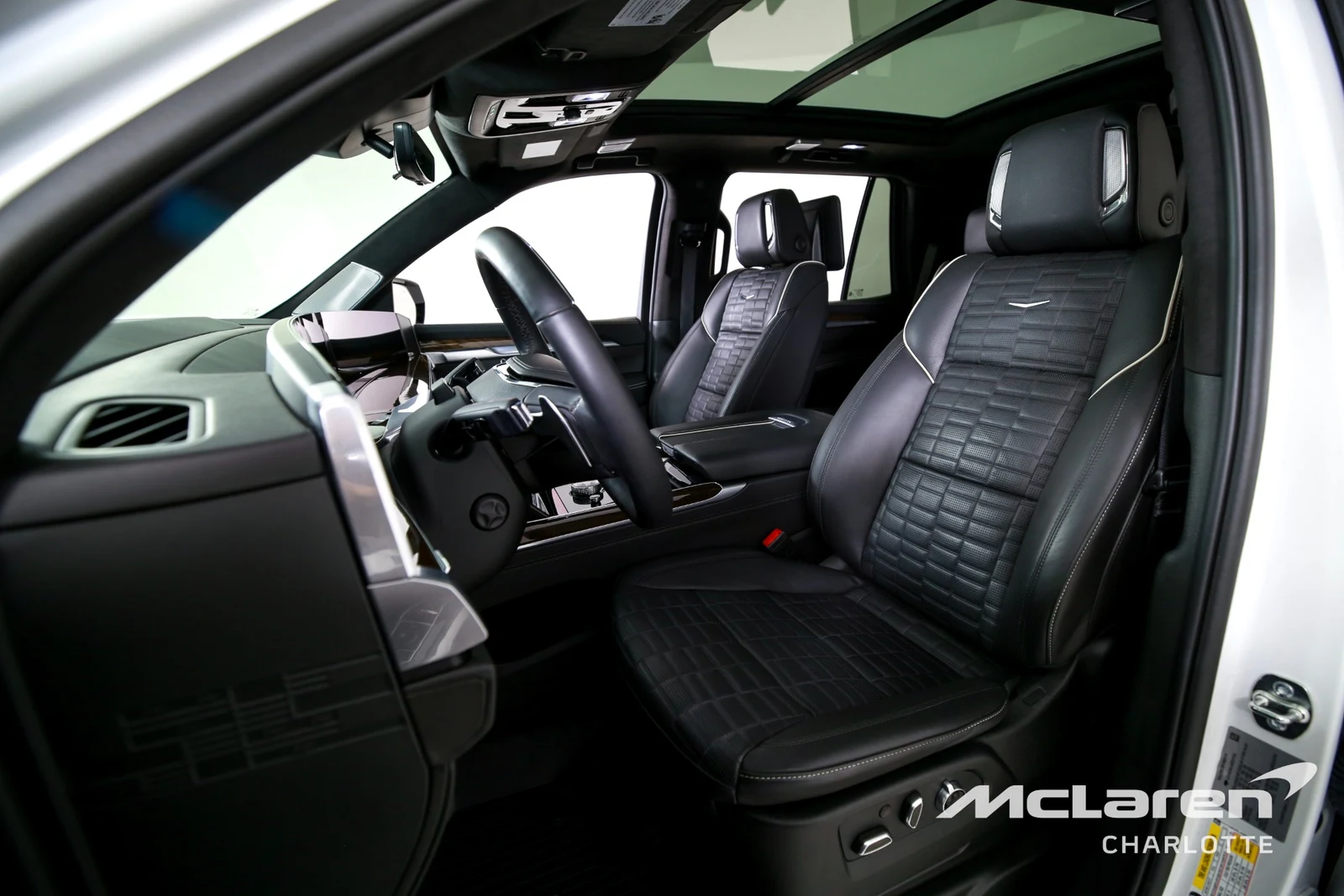 2025 Cadillac Escalade Sport Platinum, 6/30