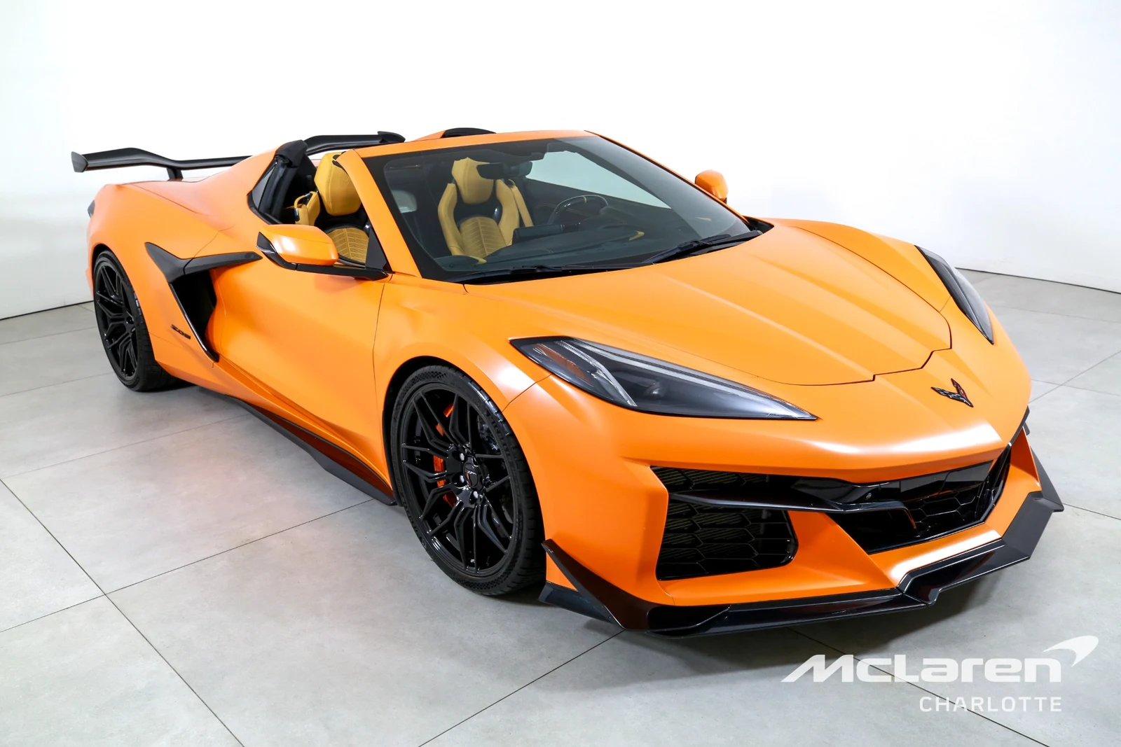 2023 Chevrolet Corvette Z06 Convertible, 2/29