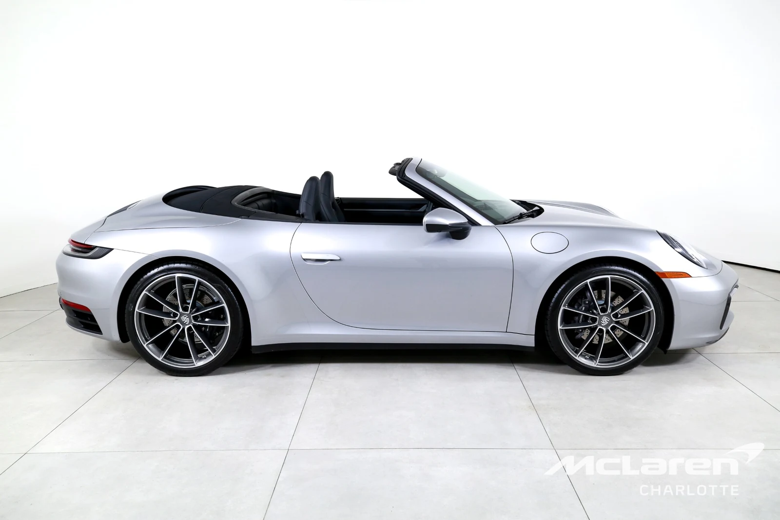 2023 Porsche 911 Carrera Cabriolet, 10/30