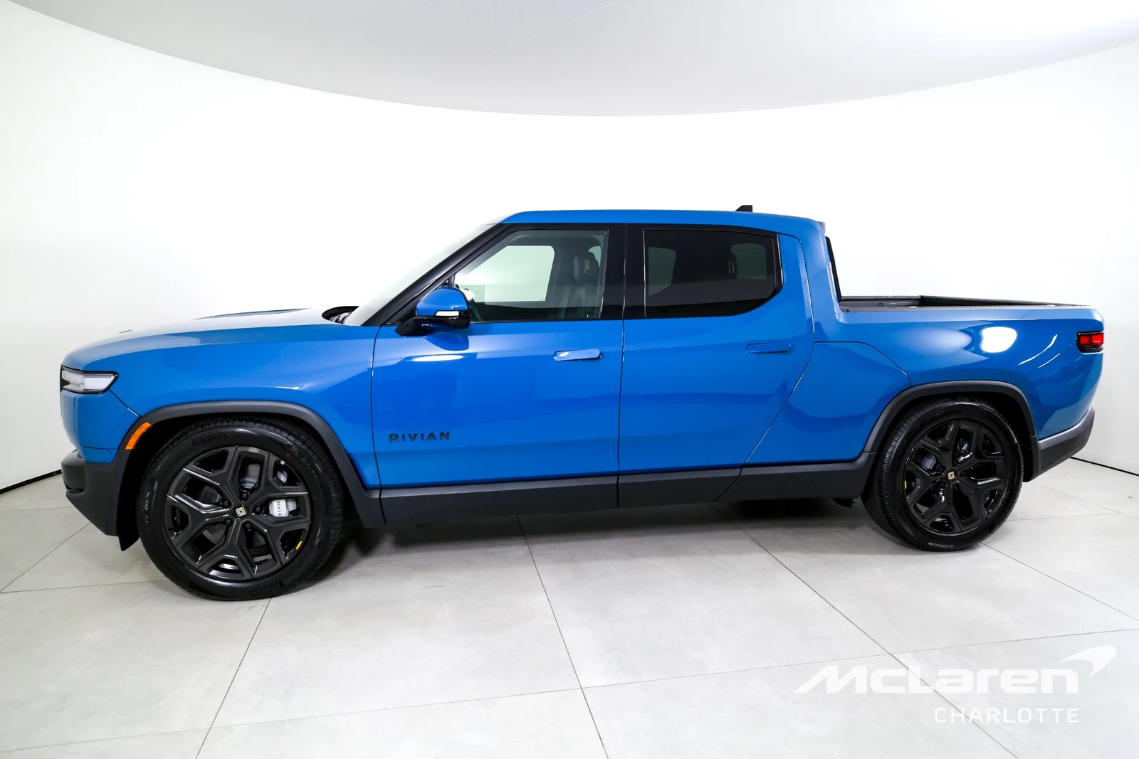 2026 Rivian R1T Adventure, 2/29