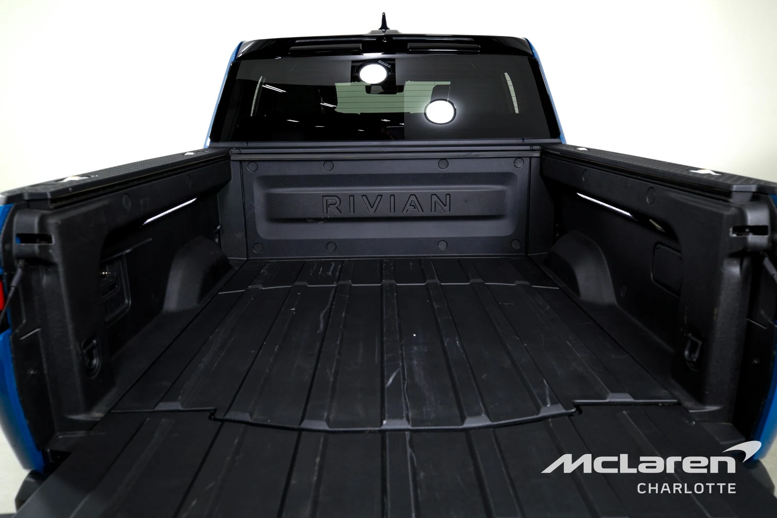 2026 Rivian R1T Adventure, 24/29