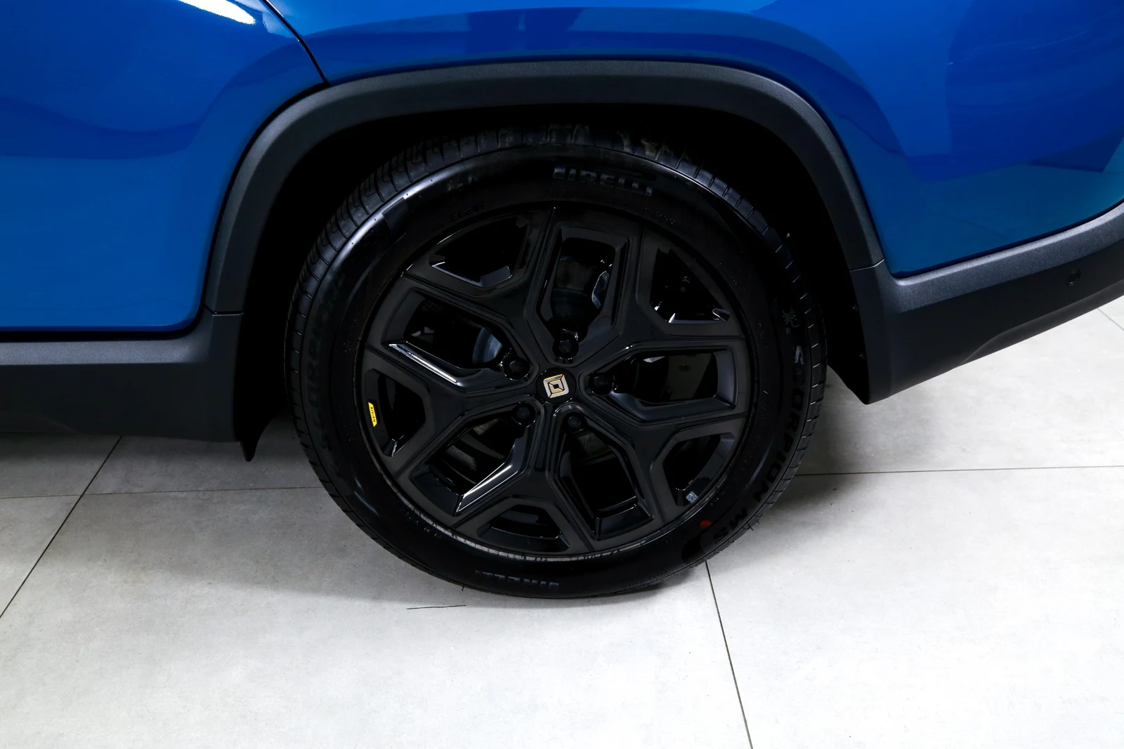 2026 Rivian R1T Adventure, 27/29