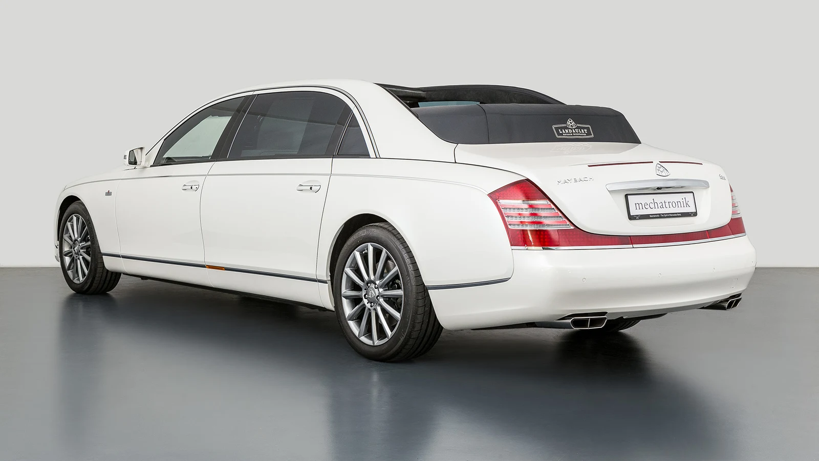 Maybach 62 S Landaulet, 2/10