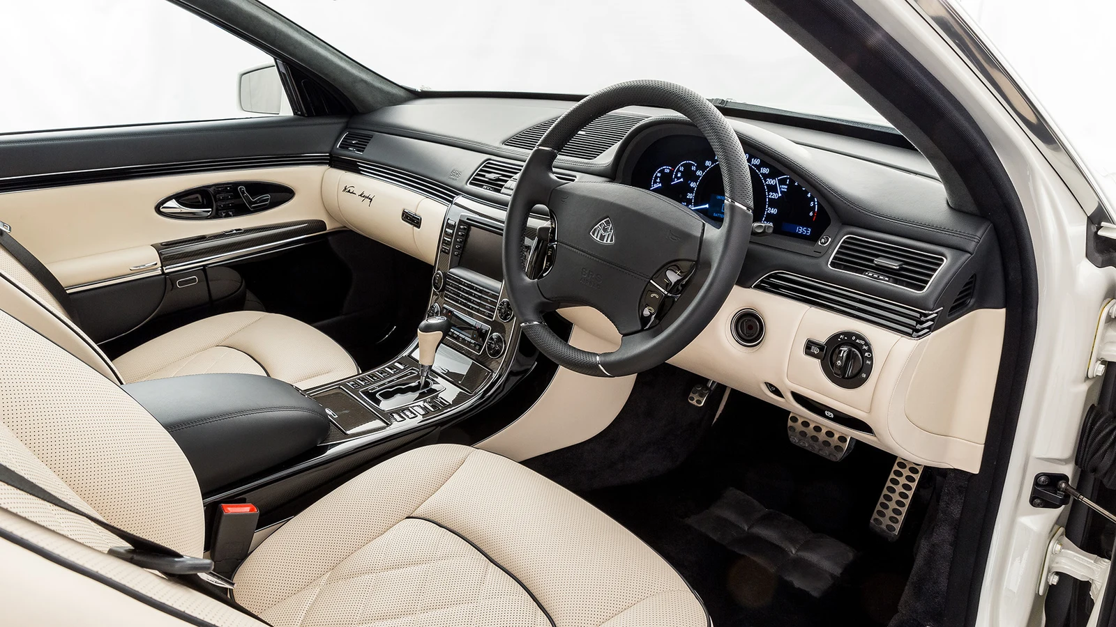 Maybach 62 S Landaulet, 7/10
