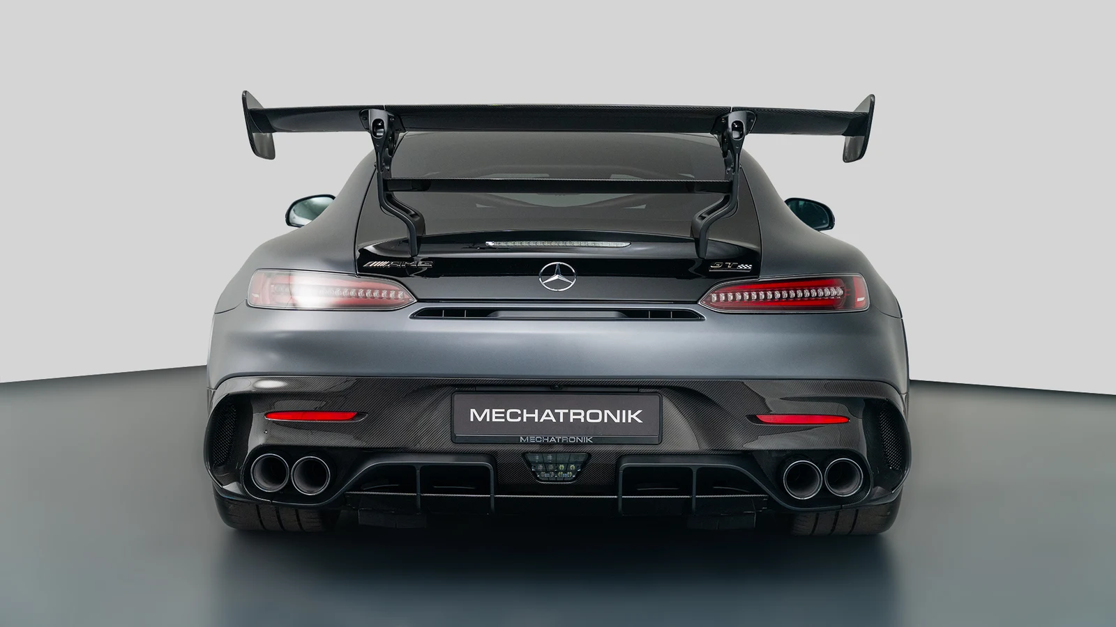 Mercedes-AMG GT Black Series, 6/10