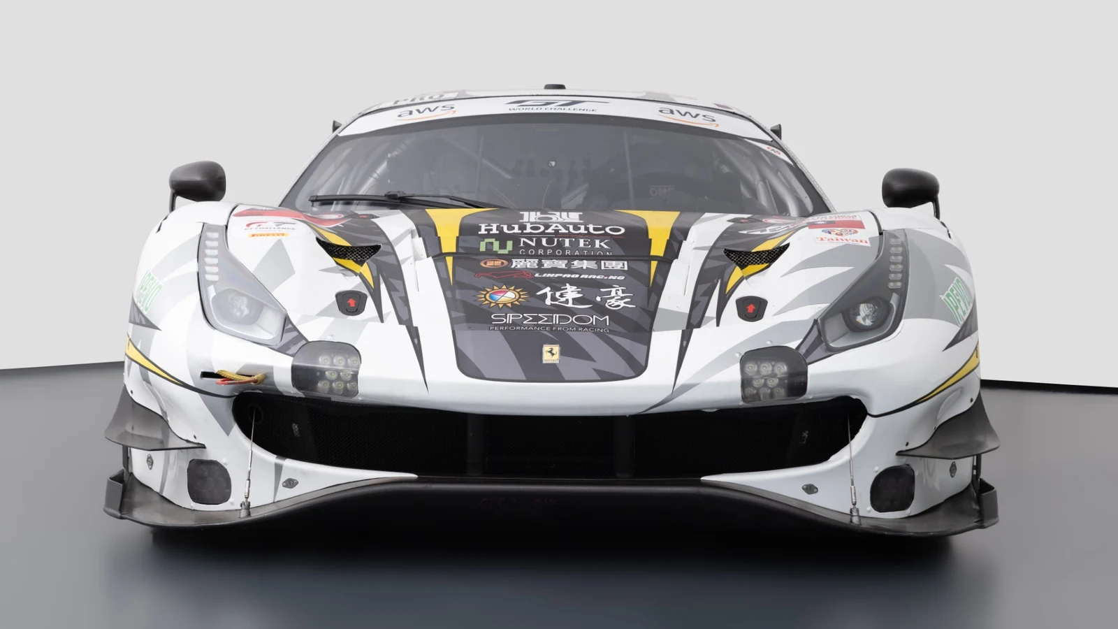 Ferrari 488 GT3 Evo, 5/10