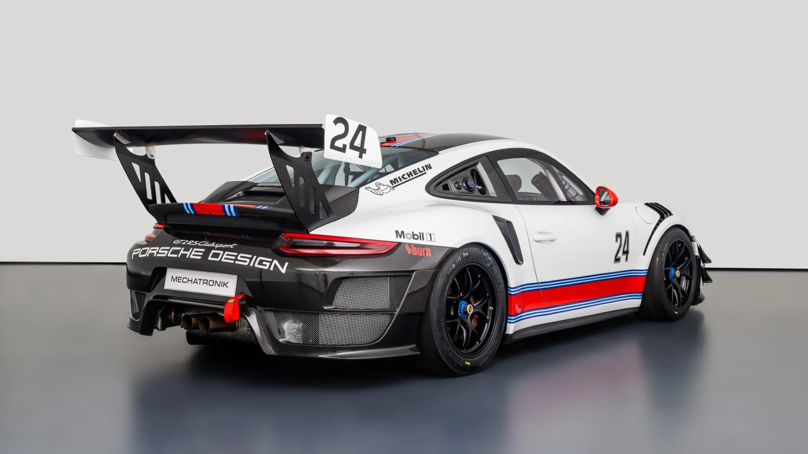 Porsche 911 GT2 RS Clubsport (991), 4/10