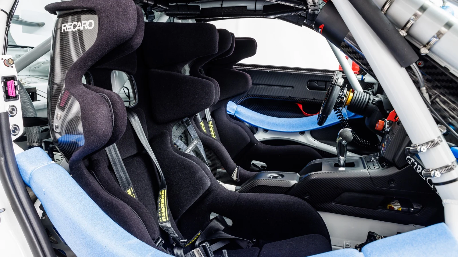 Porsche 911 GT2 RS Clubsport (991), 8/10