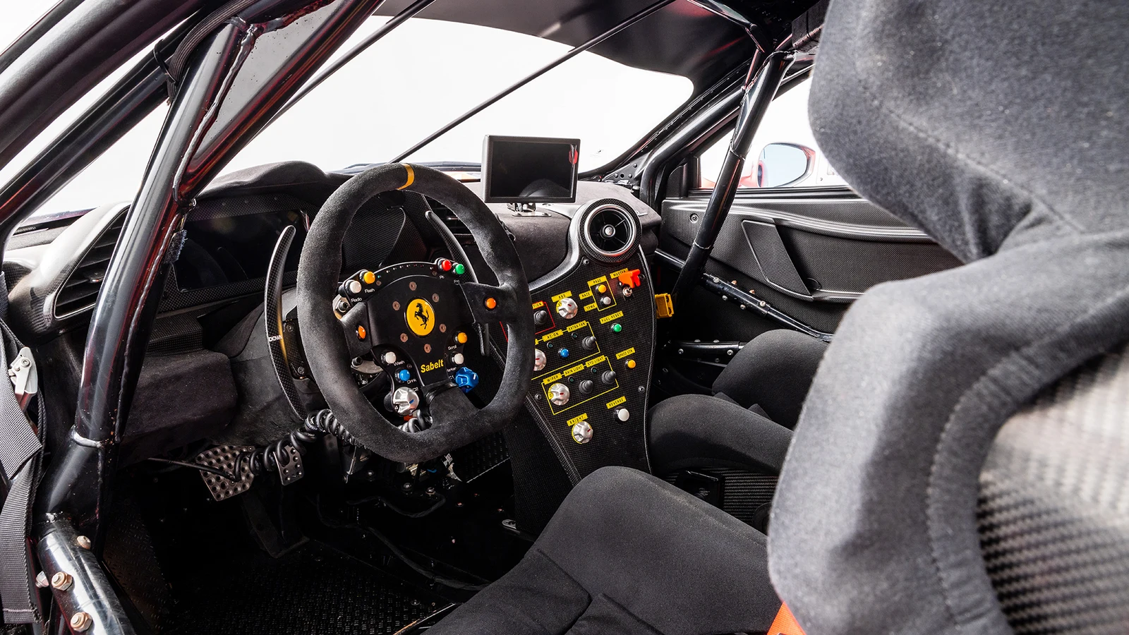 Ferrari 488 Challenge, 8/10