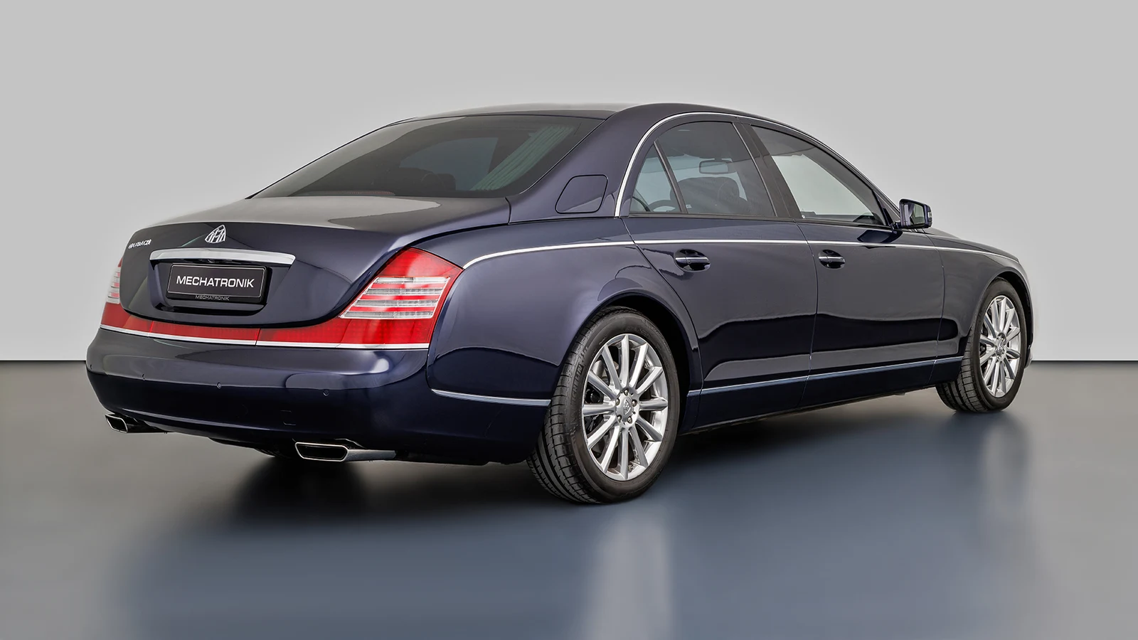 Maybach 57 S, 4/10