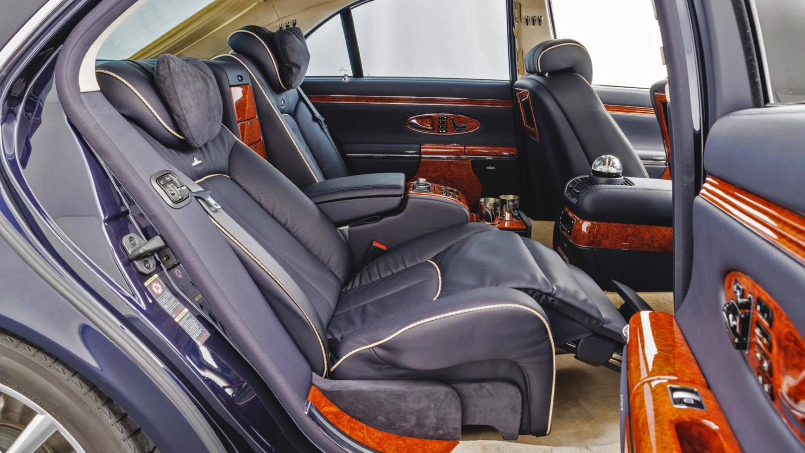 Maybach 57 S, 9/10
