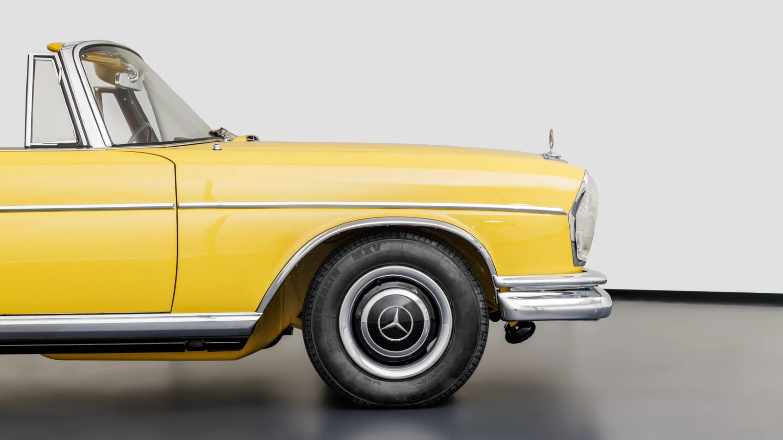 Mercedes-Benz 300 SE Cabriolet (W112), 5/10
