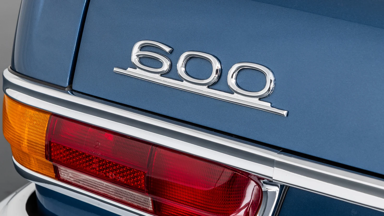 Mercedes-Benz 600 (W100), 7/10