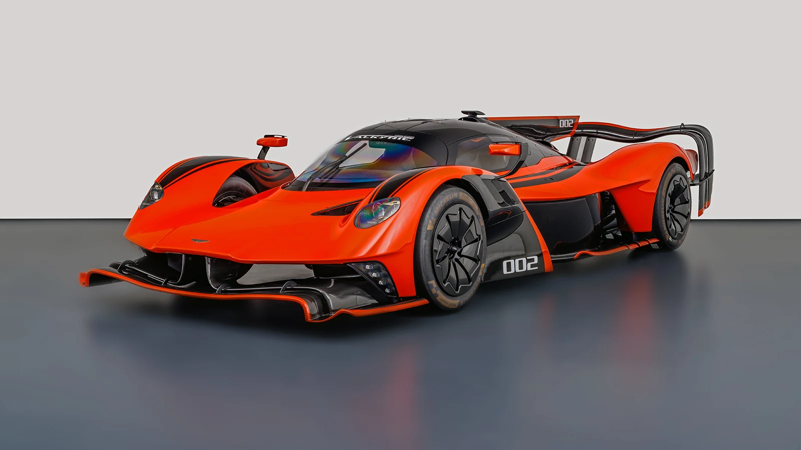 Aston Martin Valkyrie AMR Pro, 3/10