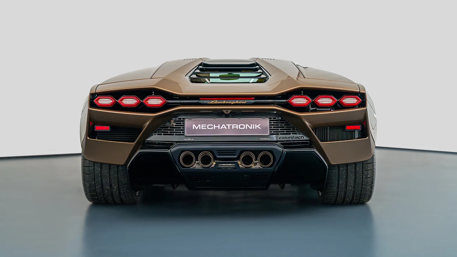 Lamborghini Countach LPI 800-4, 6/10