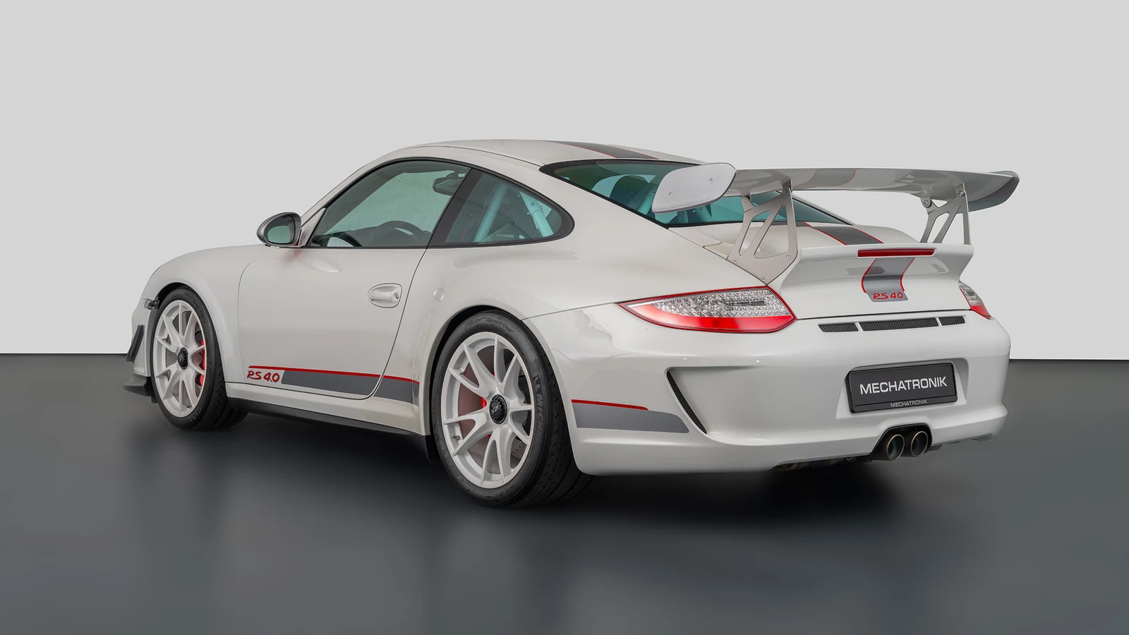 Porsche 911 GT3 RS 4.0 (997), 2/10