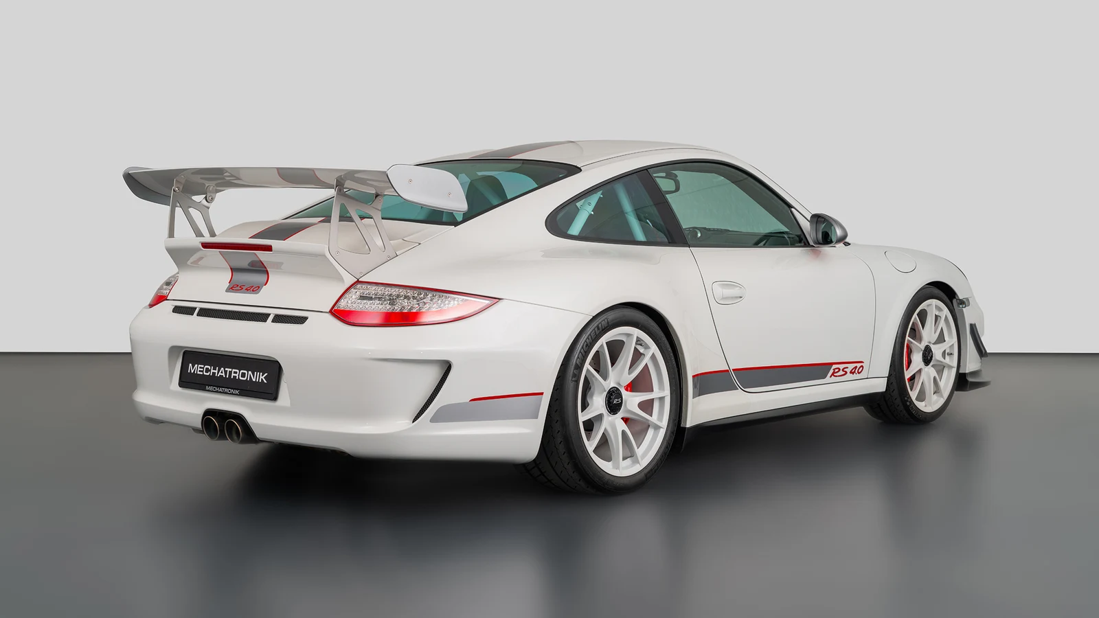 Porsche 911 GT3 RS 4.0 (997), 4/10