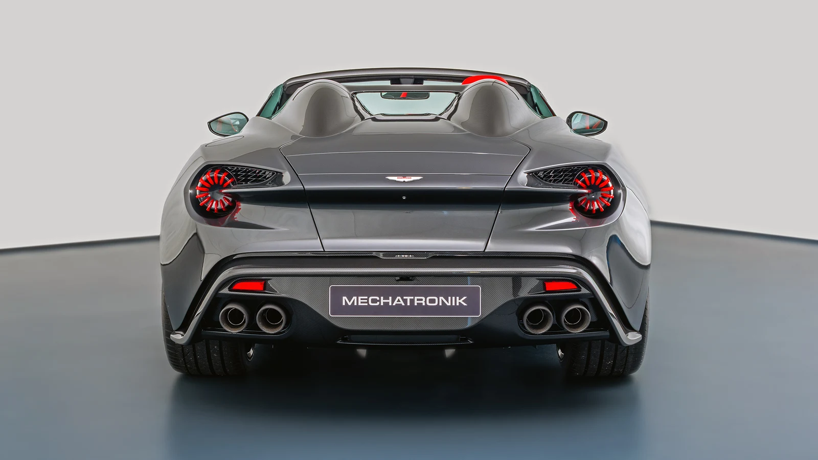 Aston Martin Vanquish Zagato Speedster, 6/10
