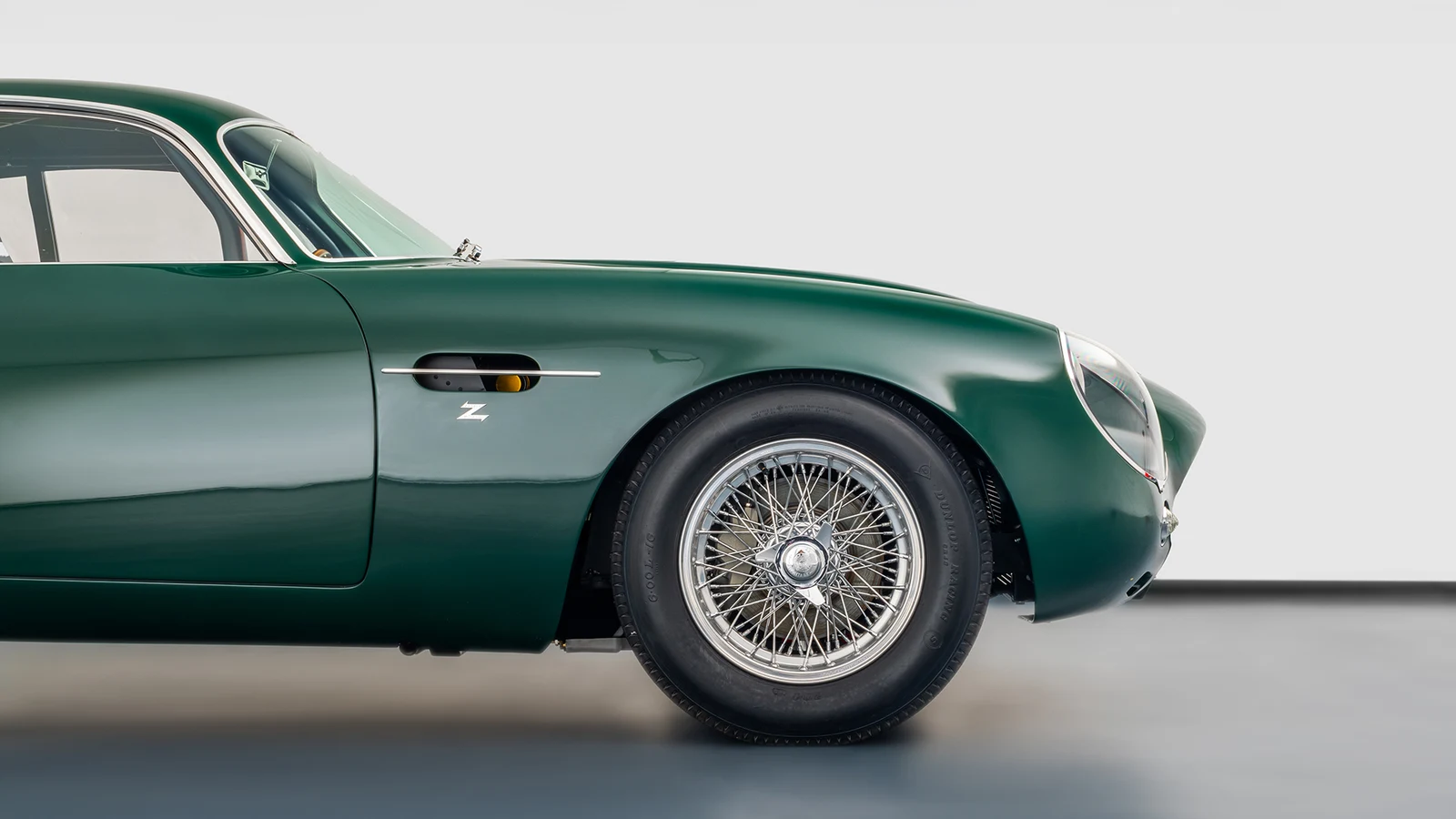 Aston Martin DB4 GT Zagato Continuation, 6/10