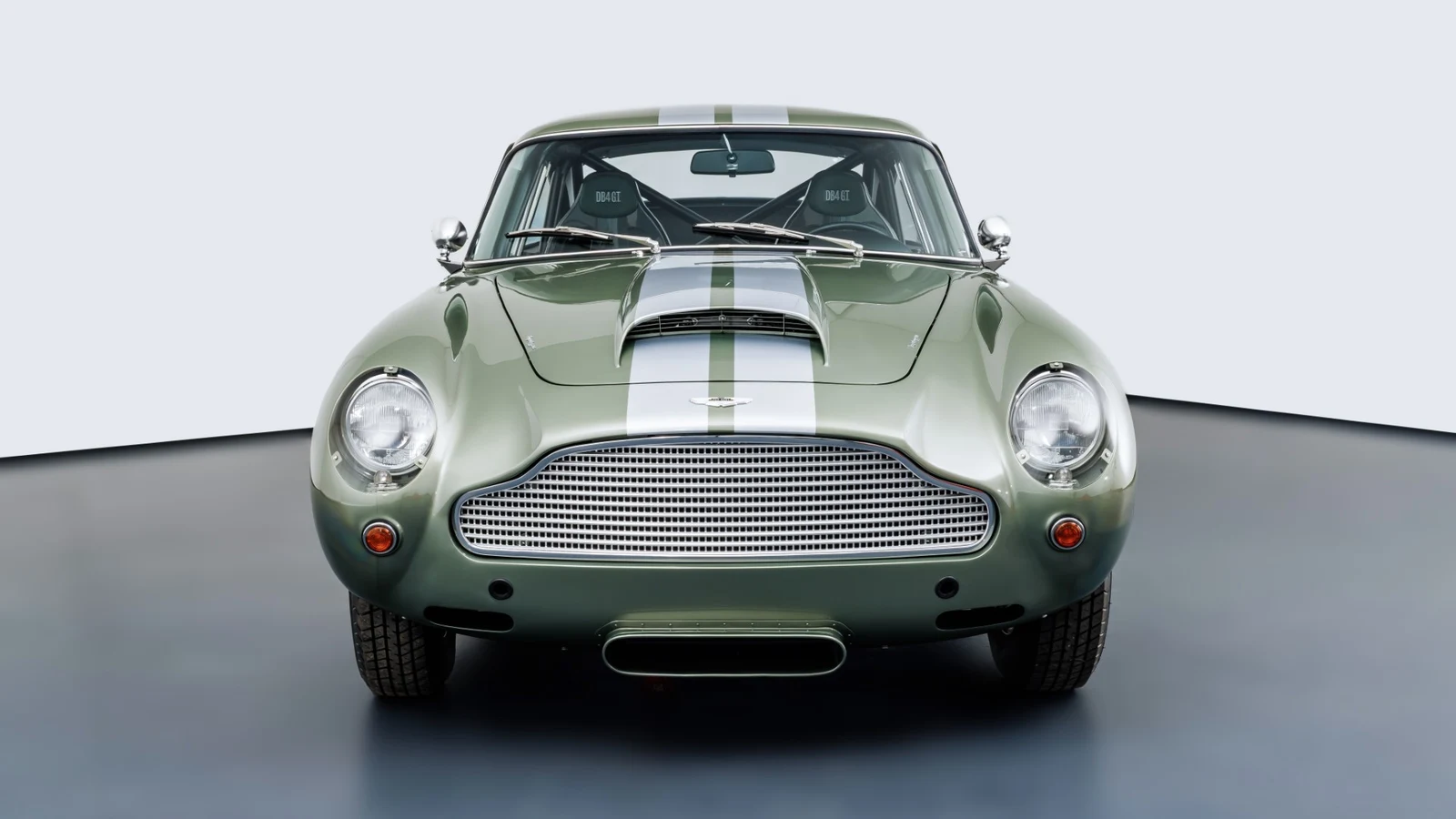 Aston Martin DB4 GT Continuation, 5/10