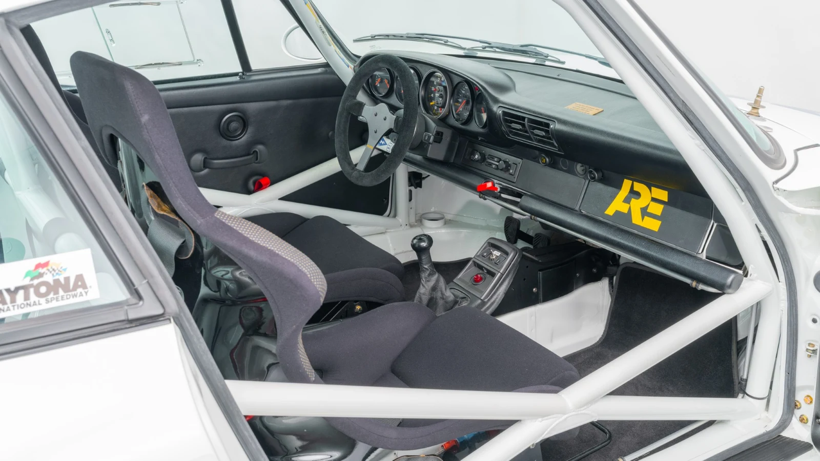 Porsche 911 Carrera RSR 3.8 (964), 8/10