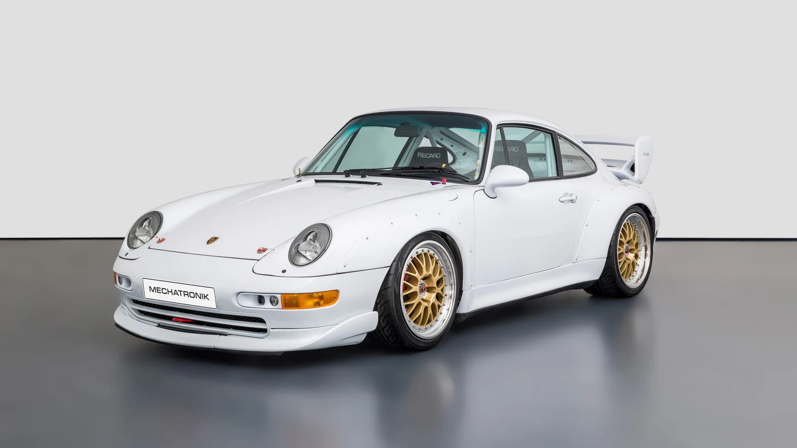 Porsche 911 3.8 RSR (993), 3/10