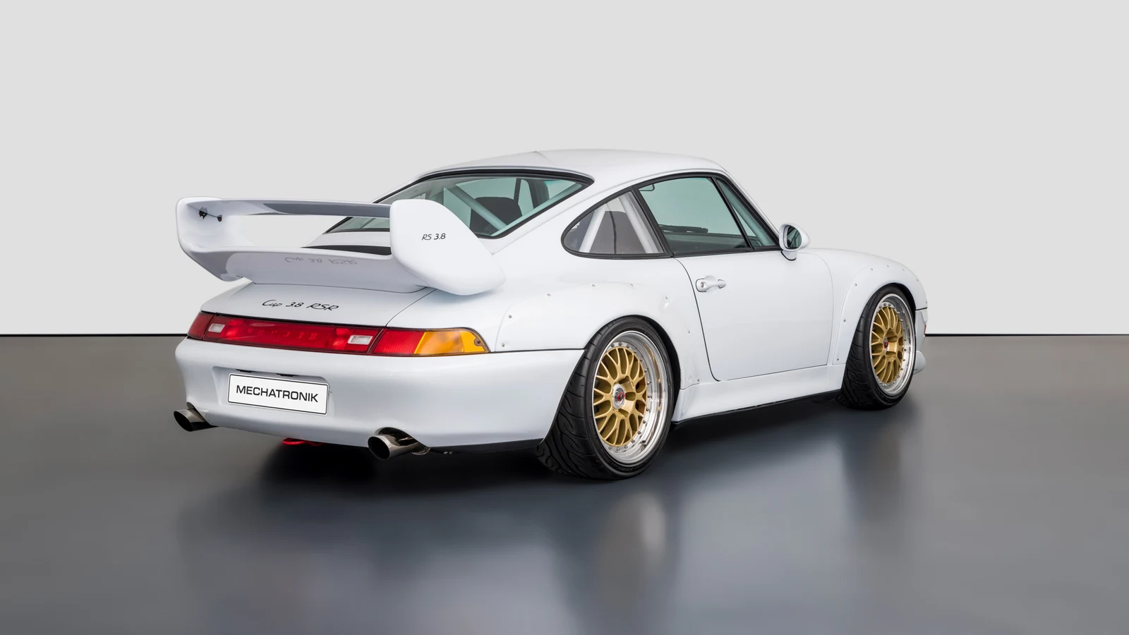 Porsche 911 3.8 RSR (993), 4/10