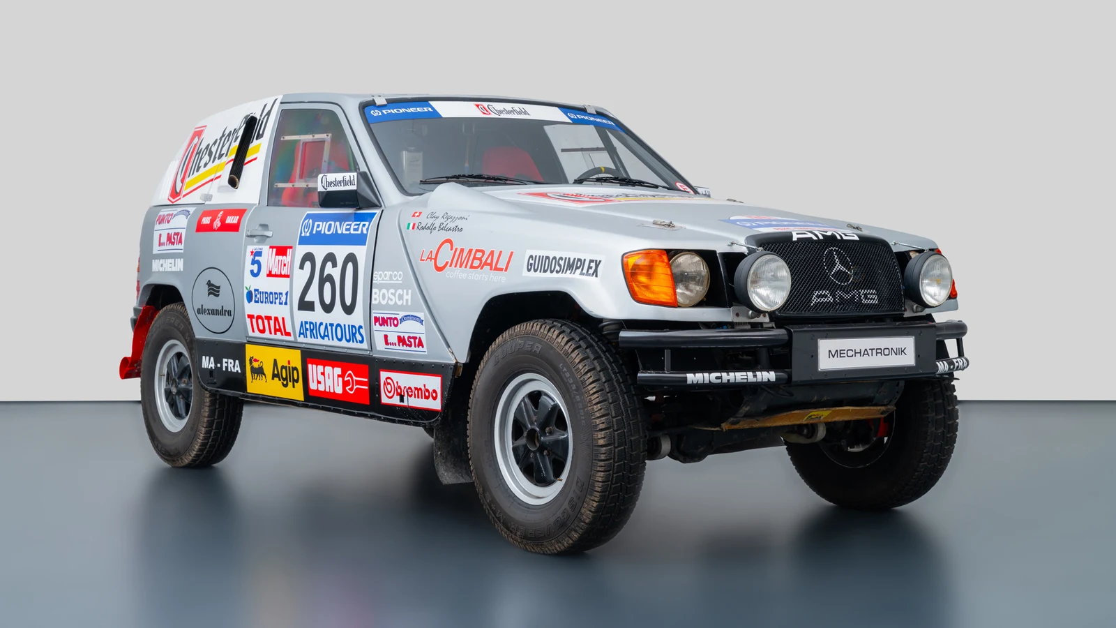 Silver Mercedes-Benz G 600 TE AMG Paris-Dakar, full front three-quarter view