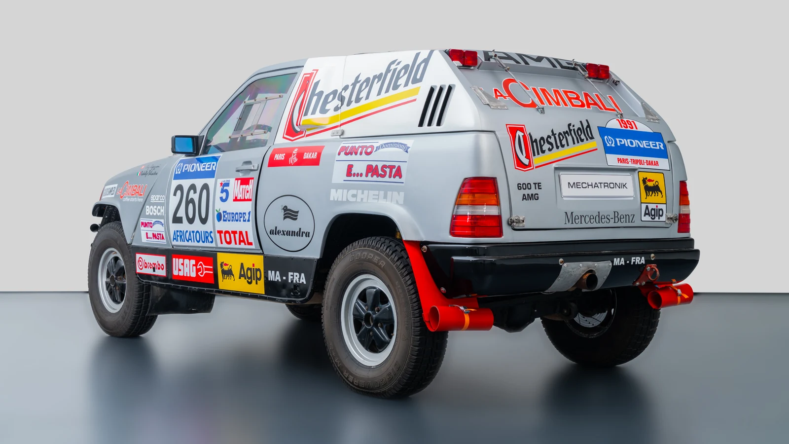 Mercedes-Benz G 600 TE AMG Paris-Dakar, 2/10