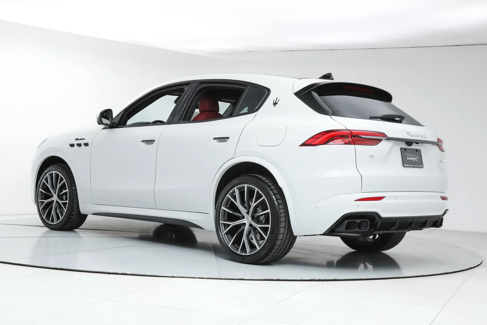 2026 Maserati Grecale Modena, 3/23