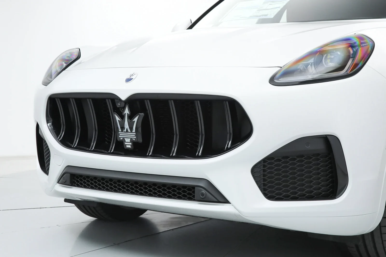 2026 Maserati Grecale Modena, 8/23