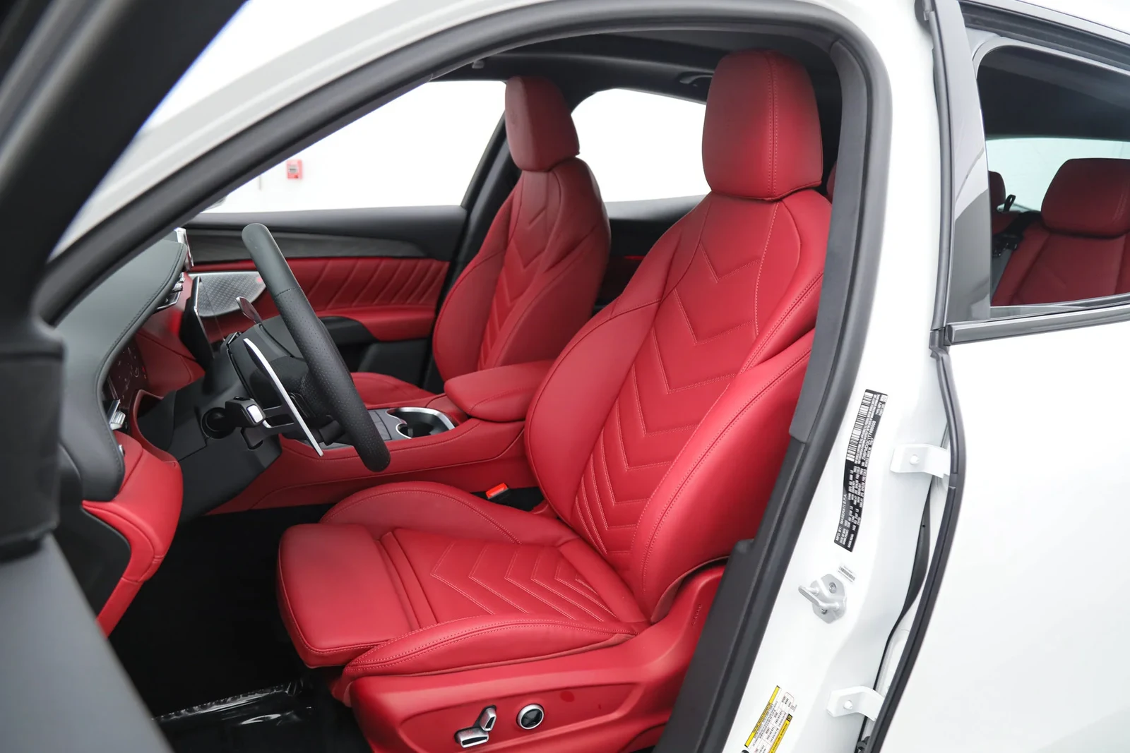 2026 Maserati Grecale Modena, 18/23
